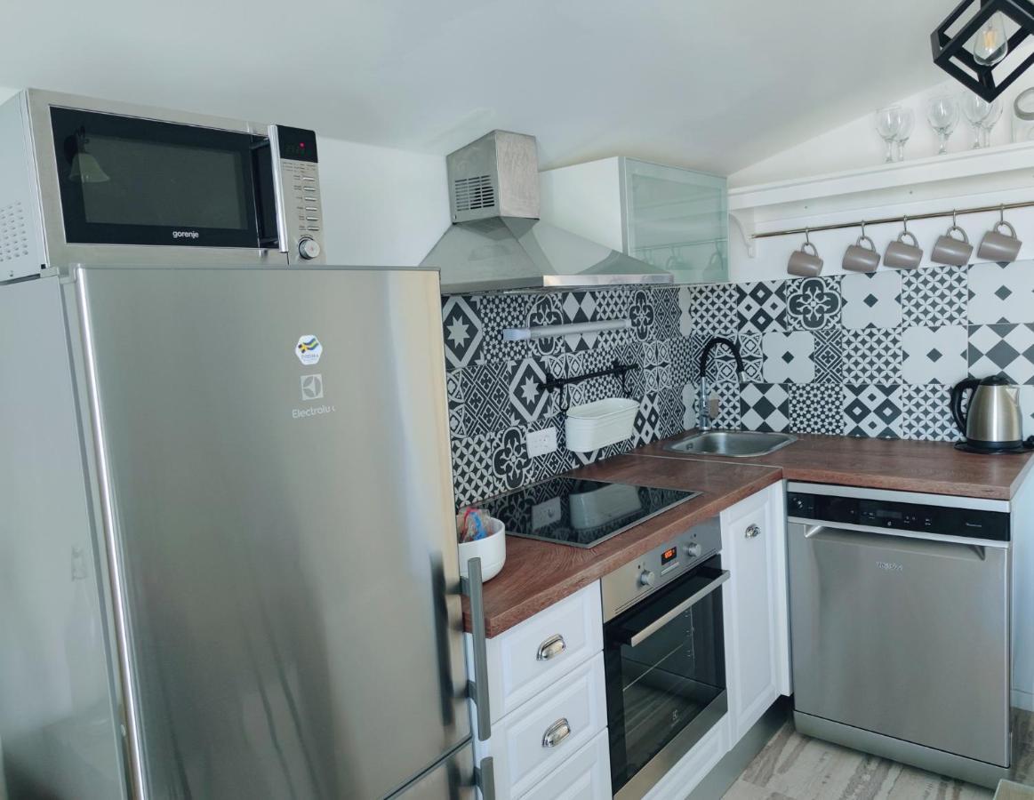 Apartman Jelena Podstrana Bagian luar foto