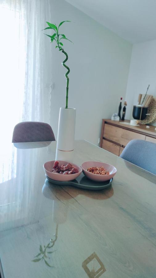 Apartman Jelena Podstrana Bagian luar foto