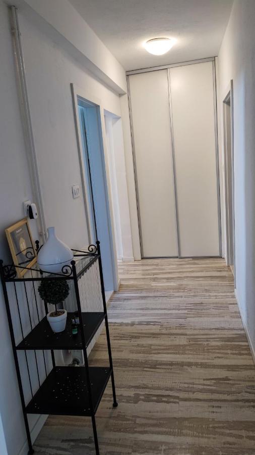 Apartman Jelena Podstrana Bagian luar foto